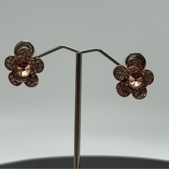 Rose Gold Crystal Flower Post Earrings Made With Swarovski Crystals - Picture 12 of 16